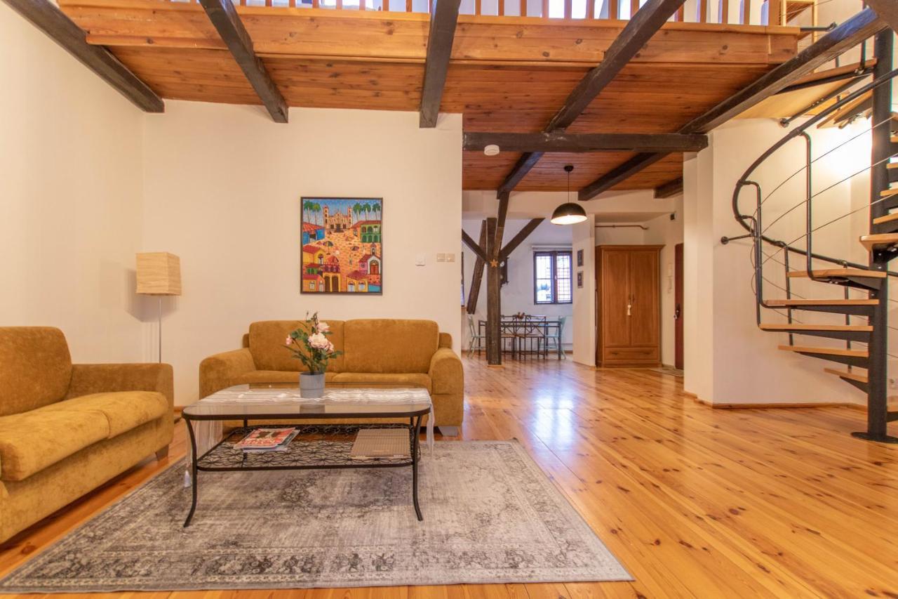 Rose Old Town Apartment Торунь Экстерьер фото